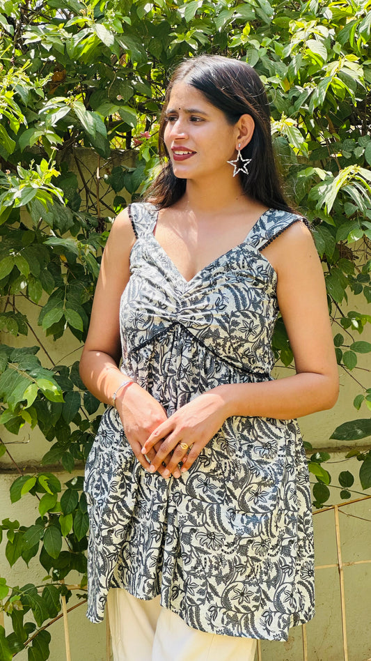 Printed Sleeveless Cotton Kurti Top - Gray & Black🖤